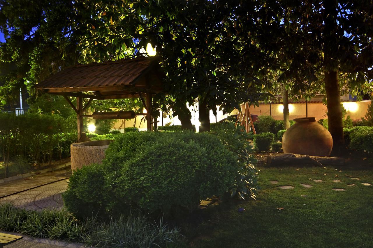 Anita Guest House & Relax Perushtitsa Εξωτερικό φωτογραφία